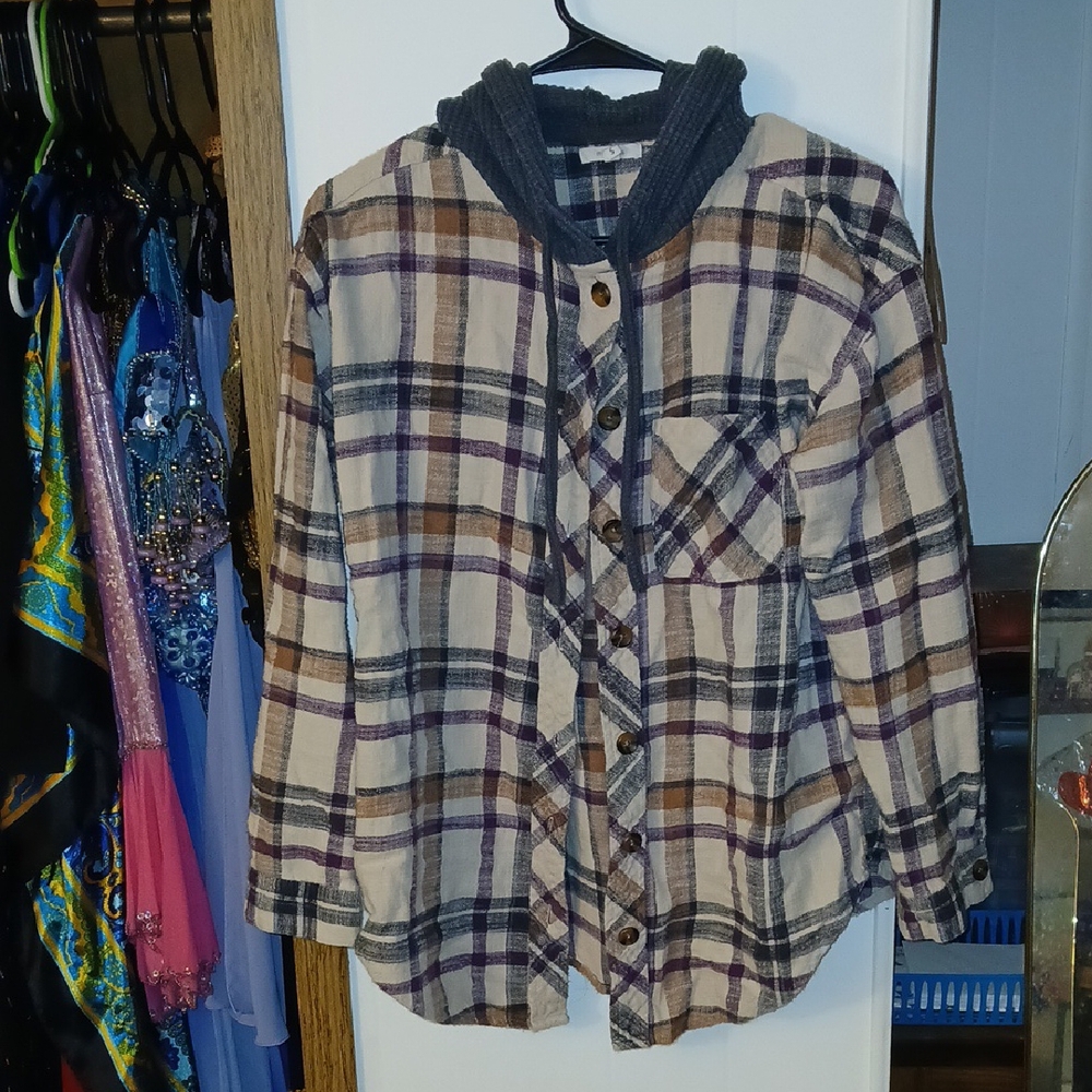 Maurices Gray Knit Hooded Shirt